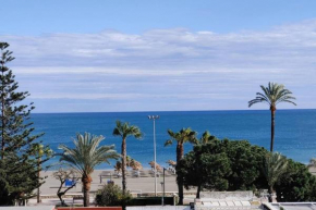 Precioso apartamento frente a la playa